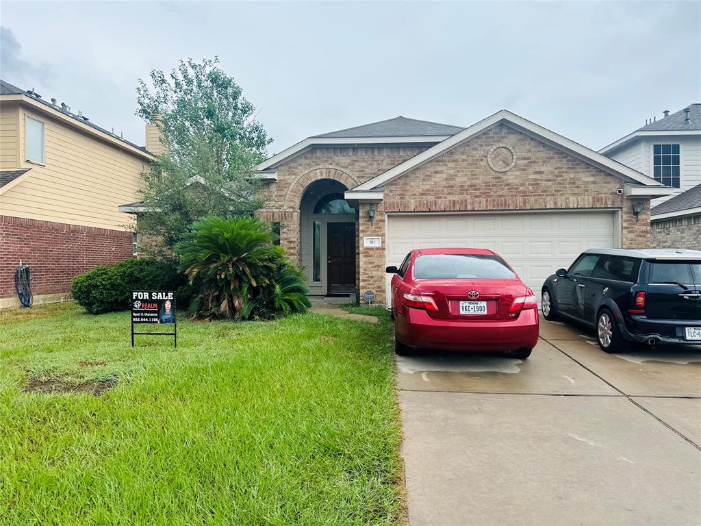 311 North Valley Drive Dr, North Houston, Texas image 1