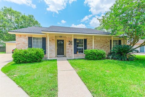 1510 Elmscott Drive Sugar Land TX 77498