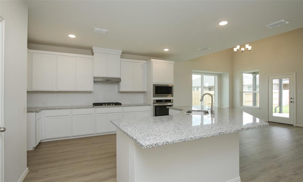 6214 Greenville Drive, College Station, Texas image 3