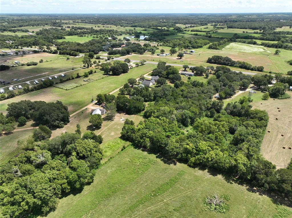 3175 Ferguson Ln, Brenham, Texas image 9