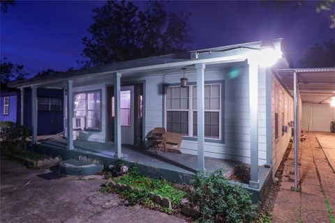 A home in Pearland