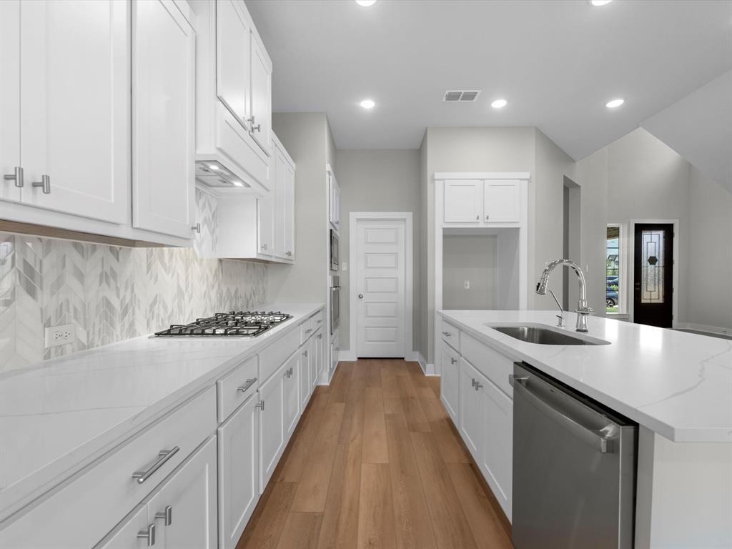 2207 Fresh Flower Way