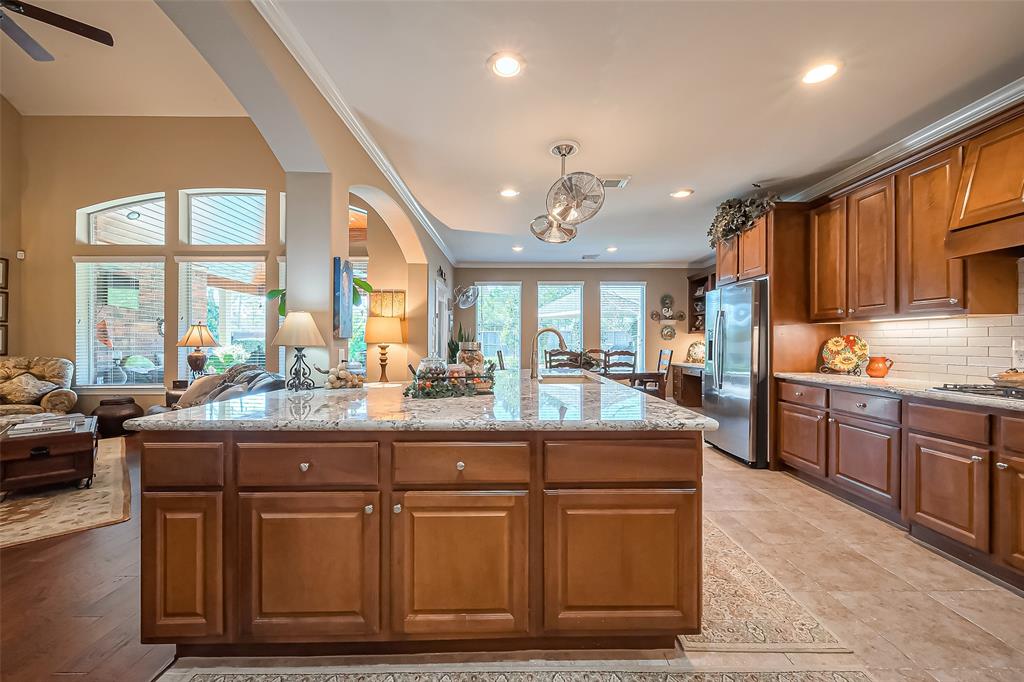 5322 Arcadia Glen Lane, Katy, Texas image 12