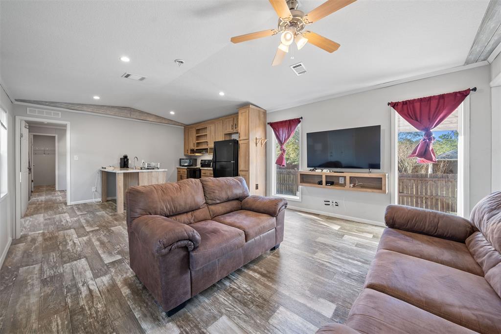 448 County Road 3402, Cleveland, Texas image 1
