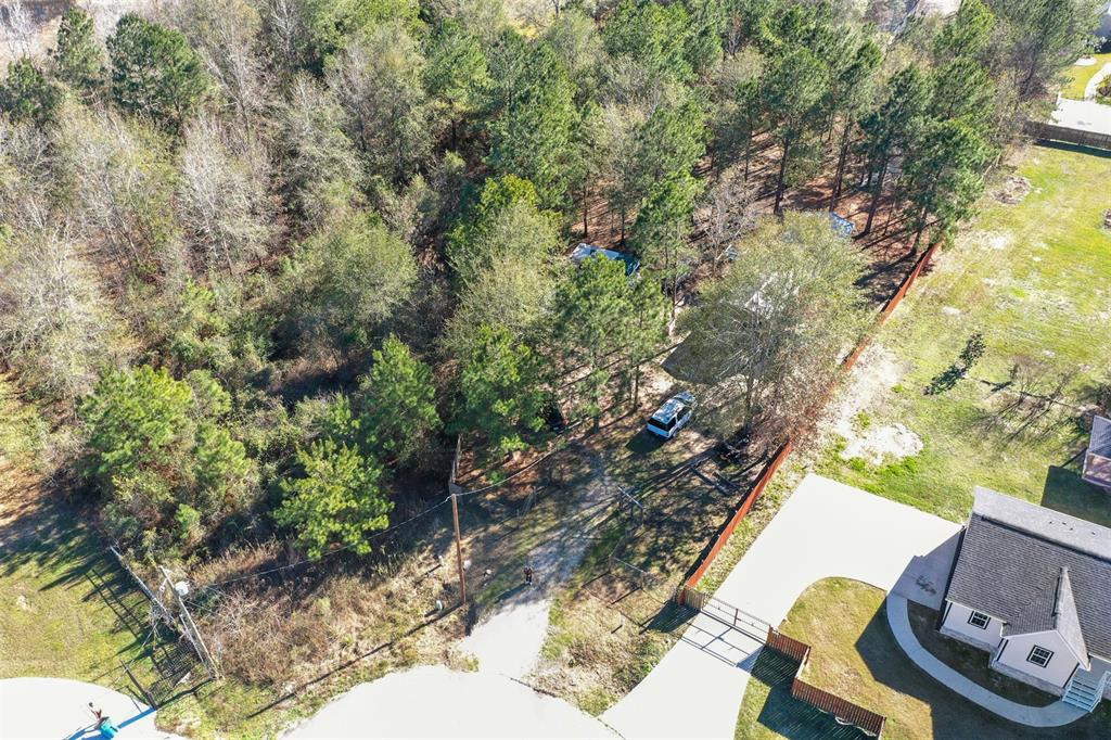 448 County Road 3402, Cleveland, Texas image 25