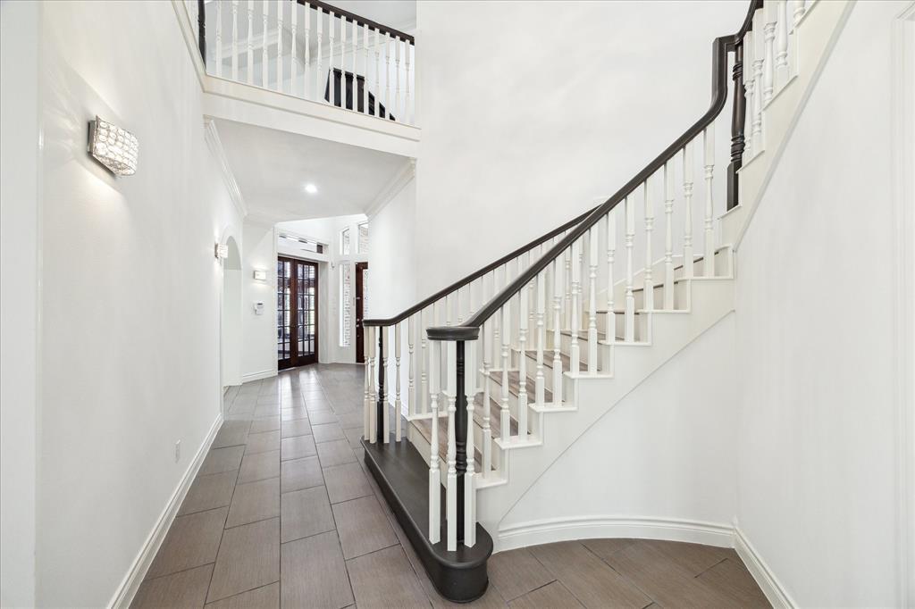 4111 Thistle Hill Court, Sugar Land, Texas image 10