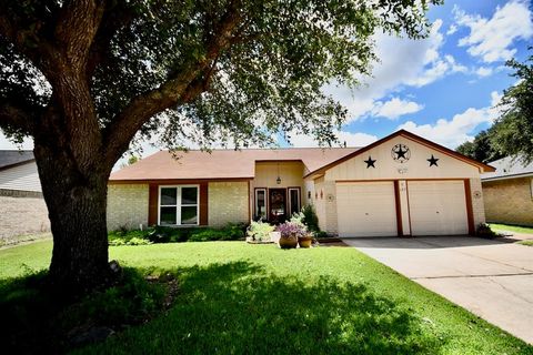 A home in League City