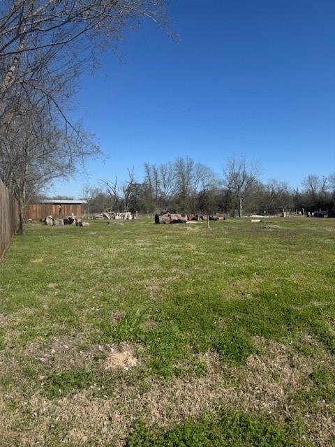 609 Concord Road, Madisonville, Texas image 5