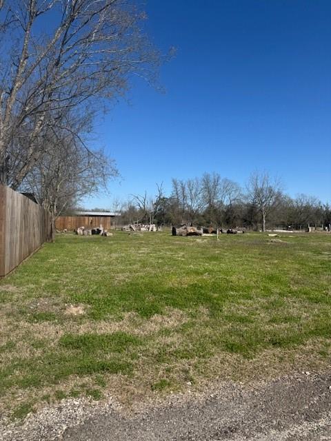 609 Concord Road, Madisonville, Texas image 4