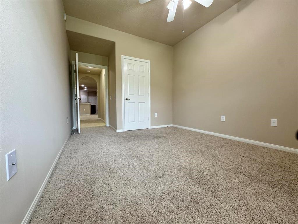 55 E Kentwick Place, Conroe, Texas image 25