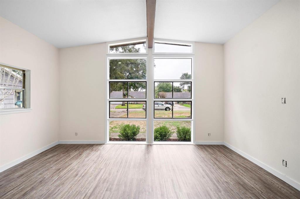 8506 Mcavoy Drive, Houston, Texas image 5