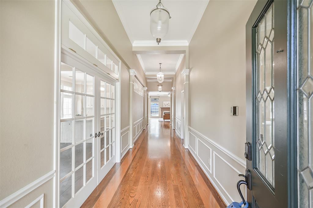 1411 Buttonwood Drive