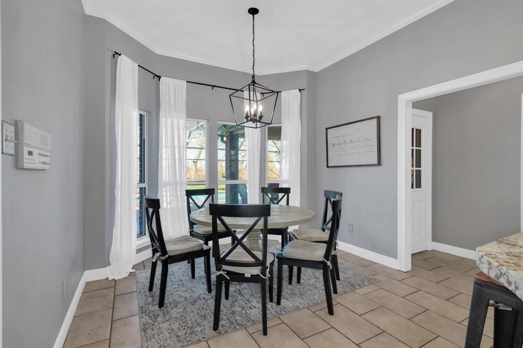 210 River Oaks Drive, Lake Jackson, Texas image 13
