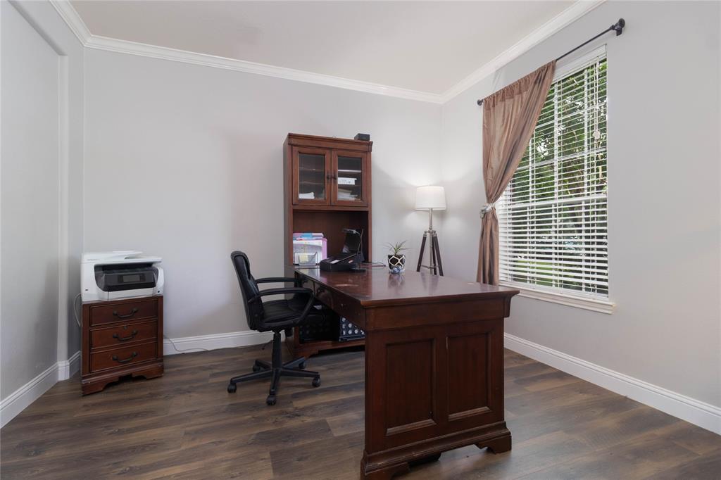 4602 Timber Pine Trail, Kingwood, Texas image 7