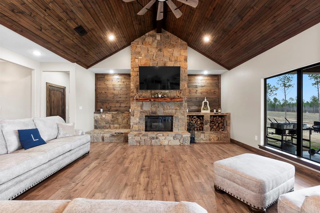 245 Blackbuck Drive, Moscow, Texas image 10
