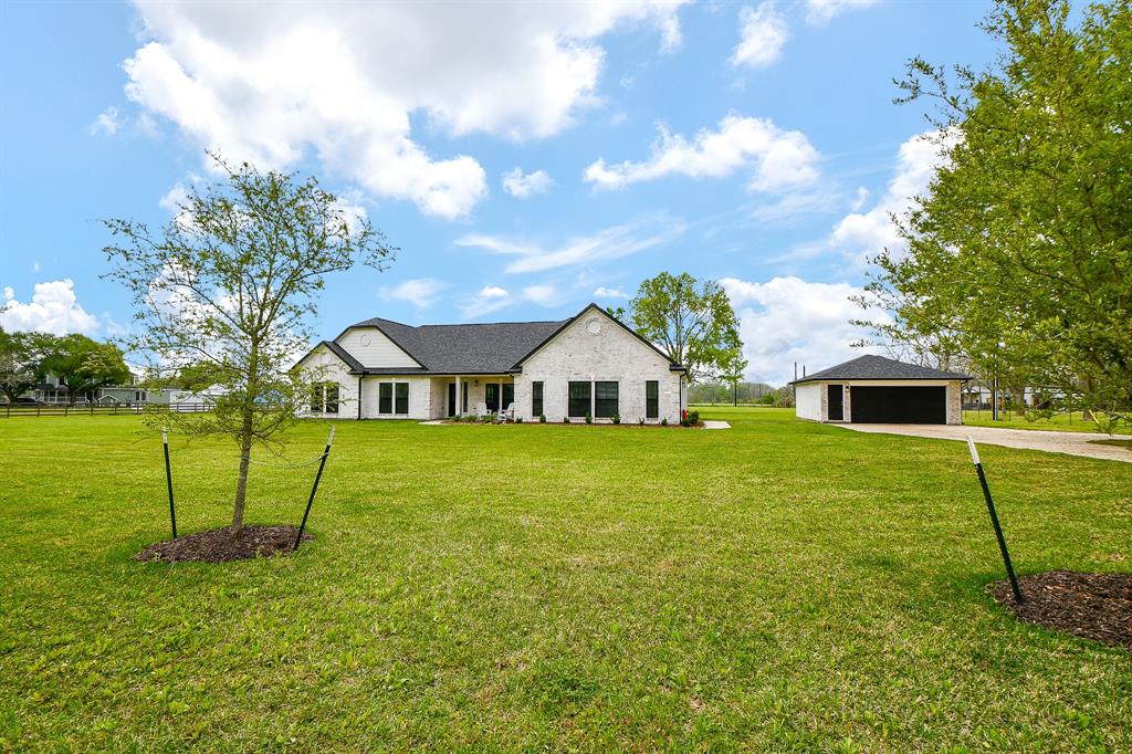 33601 Fulshear Farms Road, Fulshear, Texas image 6