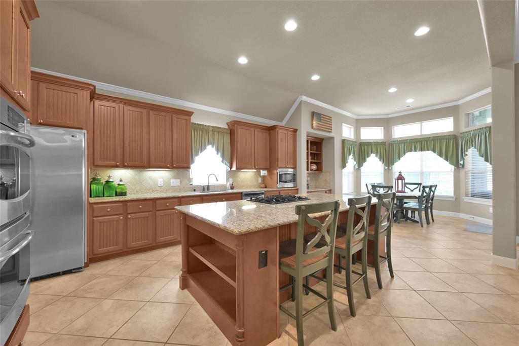10719 Winding Green Drive, Humble, Texas image 16