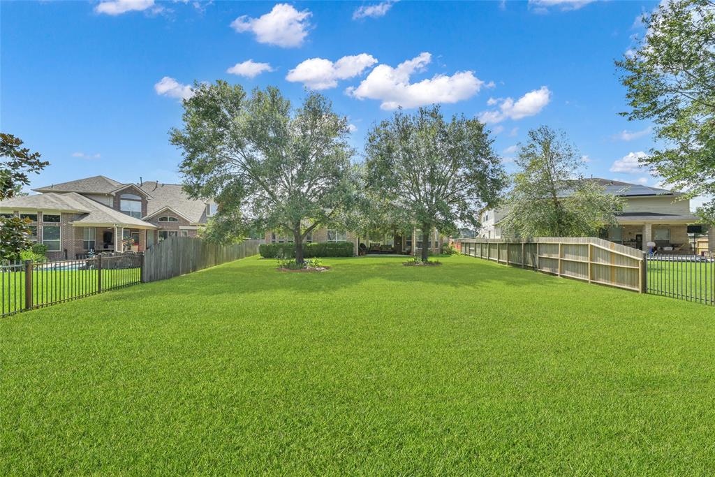 10719 Winding Green Drive, Humble, Texas image 49