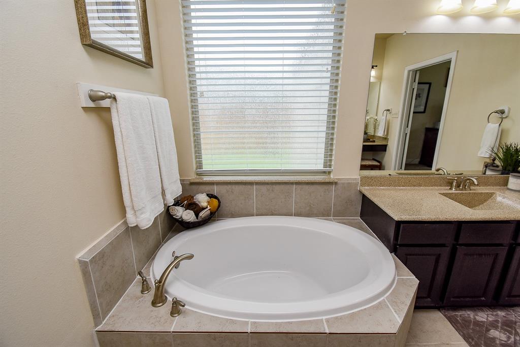 19507 Sundance Edge Court, Richmond, Texas image 35