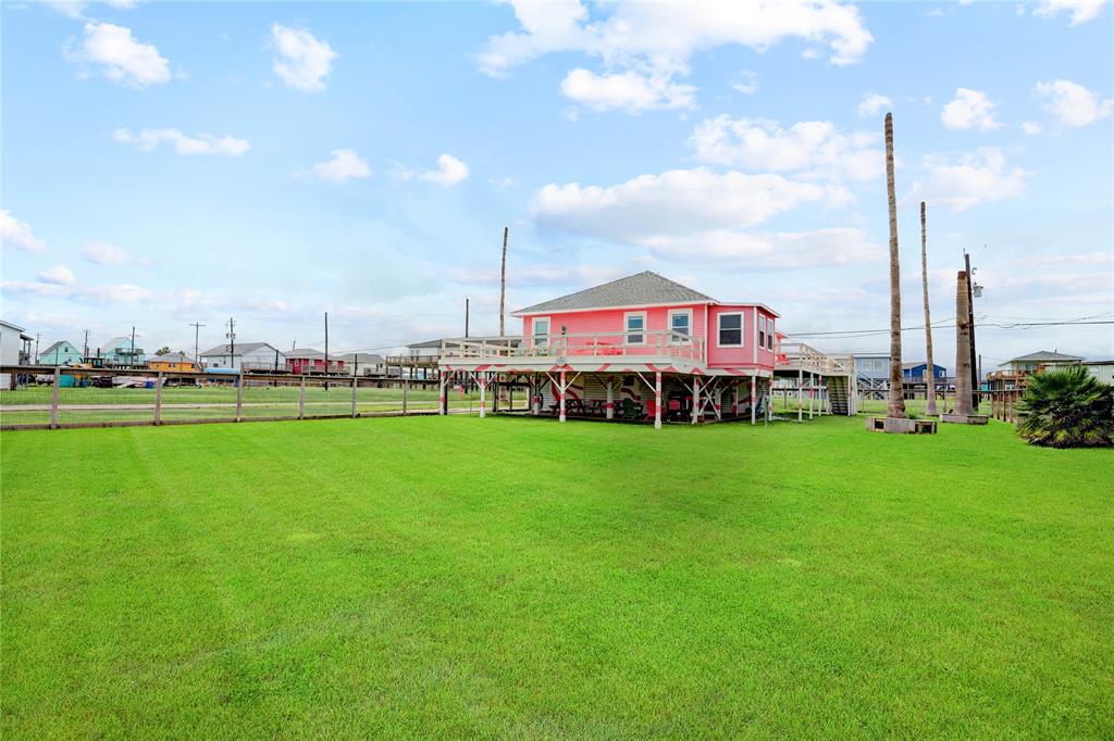 410 Texas Street St, Surfside Beach, Texas image 2