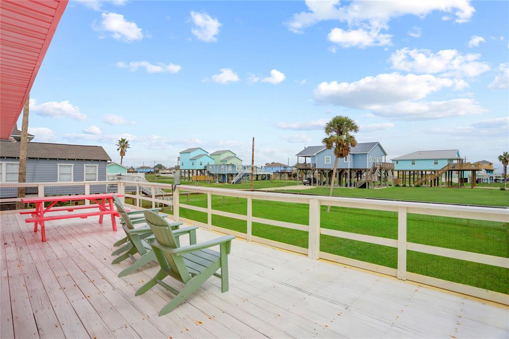 410 Texas Street St, Surfside Beach, Texas image 5