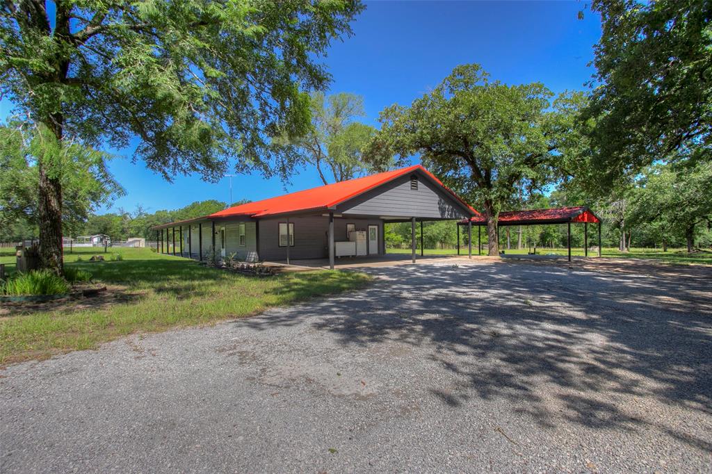 71 Bird Farm Road, Huntsville, Texas image 1