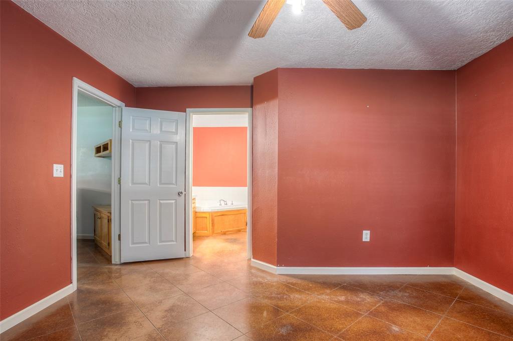 71 Bird Farm Road, Huntsville, Texas image 18