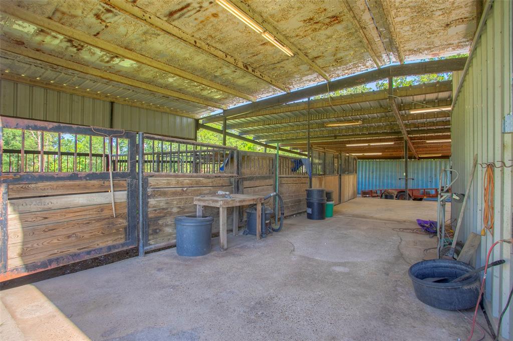 71 Bird Farm Road, Huntsville, Texas image 36