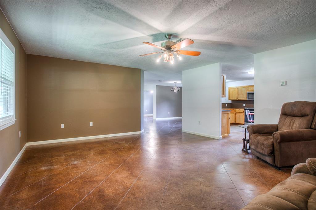 71 Bird Farm Road, Huntsville, Texas image 5