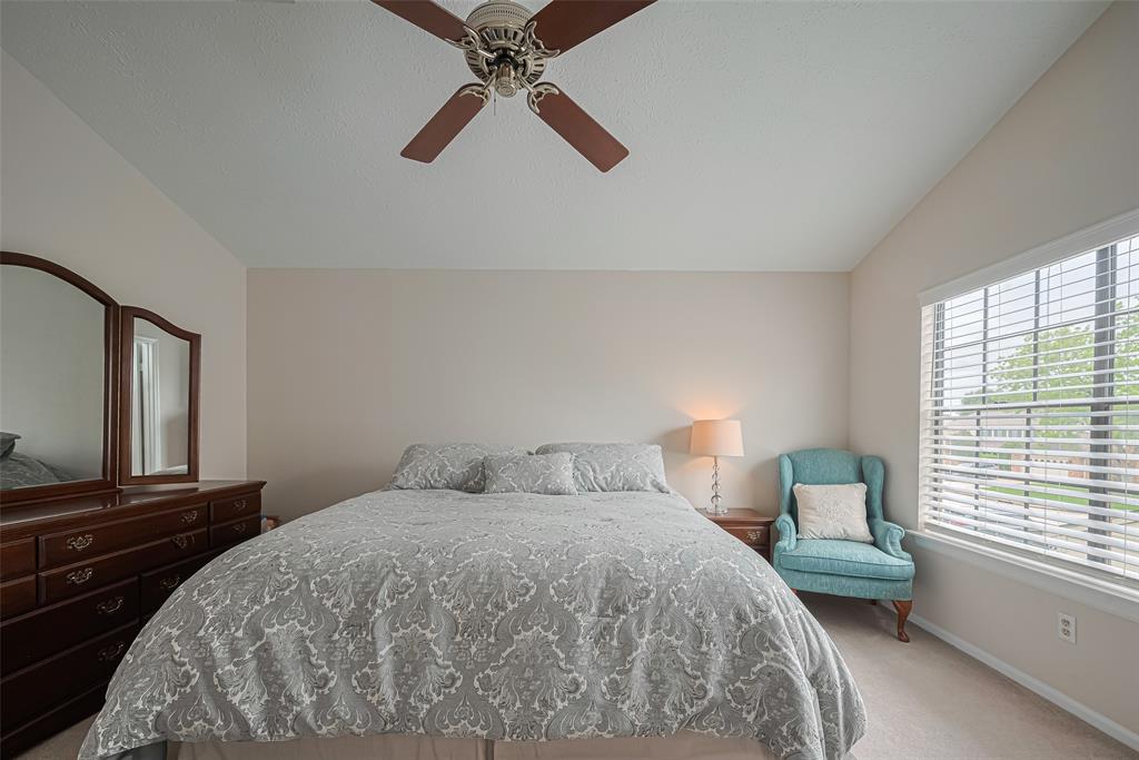 6918 Redwood Falls Drive, Pasadena, Texas image 36