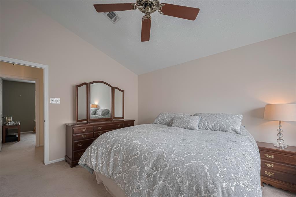 6918 Redwood Falls Drive, Pasadena, Texas image 38