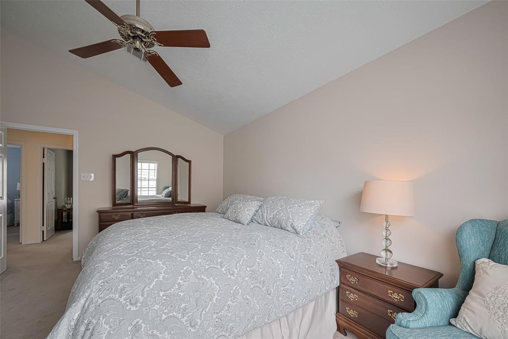 6918 Redwood Falls Drive, Pasadena, Texas image 37