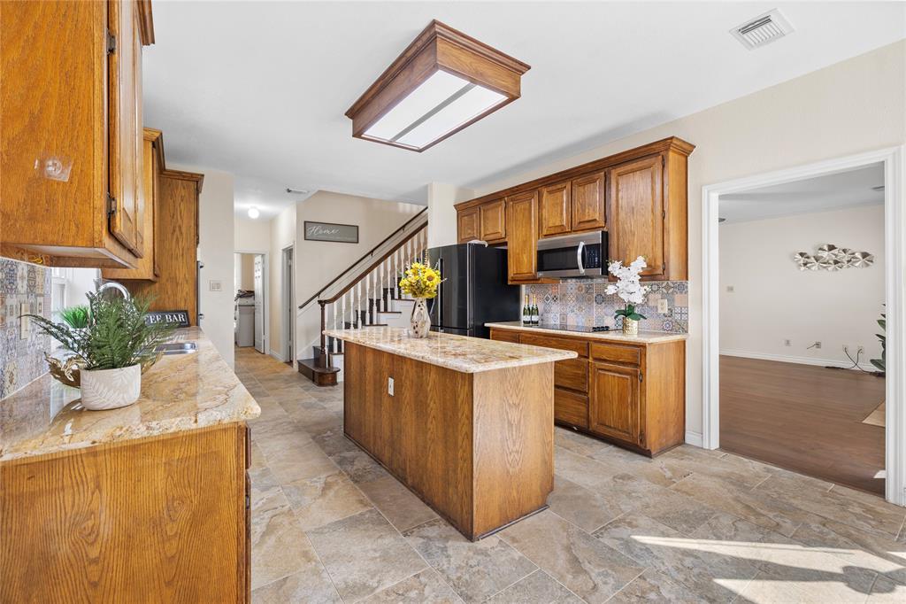 1711 Alcorn Bayou Drive, Sugar Land, Texas image 14