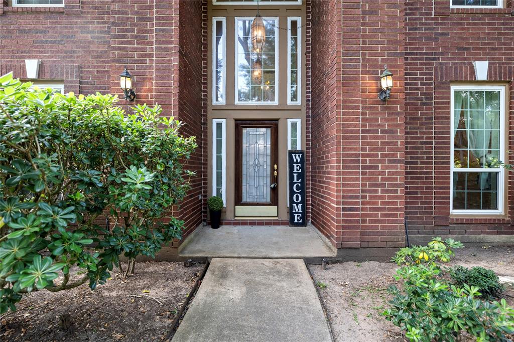 1711 Alcorn Bayou Drive, Sugar Land, Texas image 4