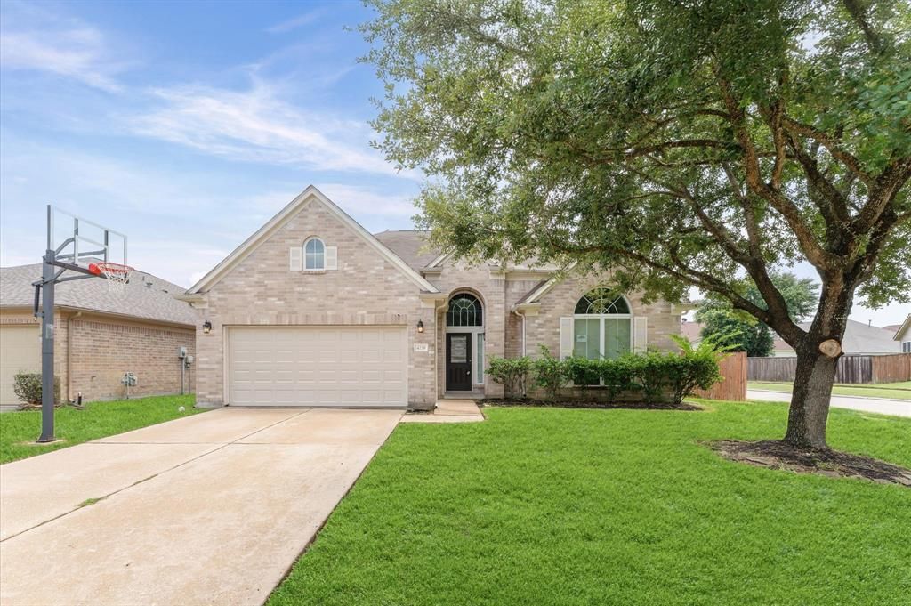 Photo of 4238 Wells Mark Drive, Humble, TX 77346 (MLS # 85921275)