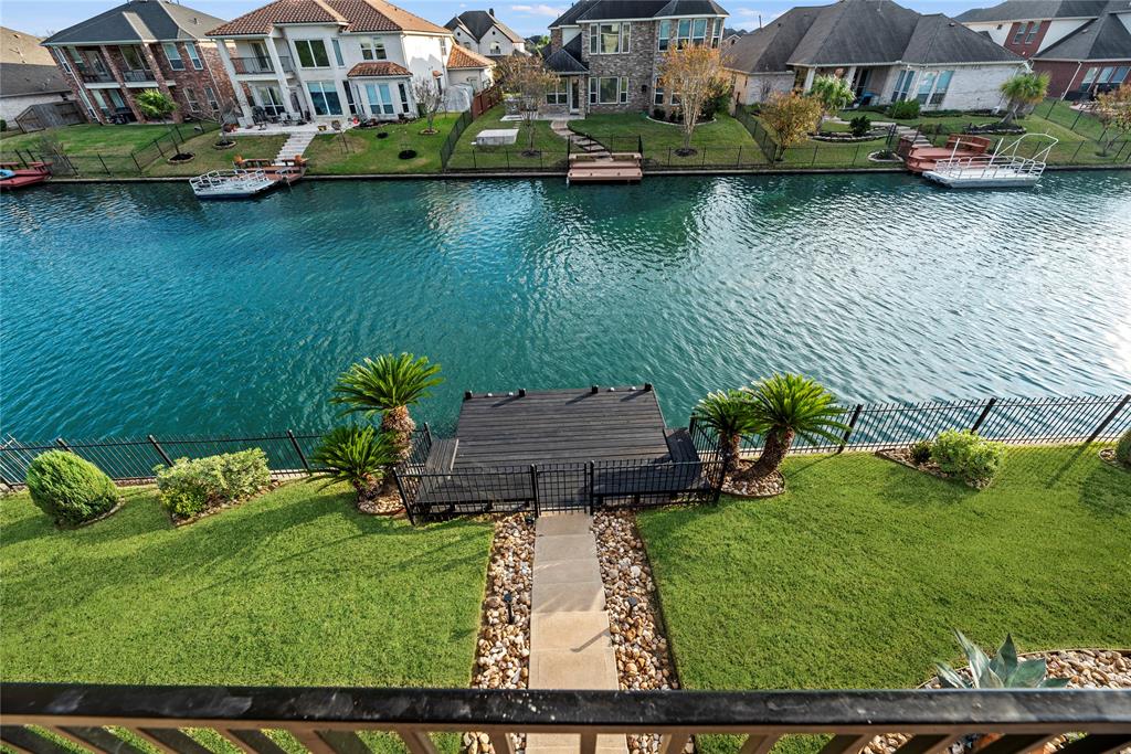 17807 Camp Cove Drive, Cypress, Texas image 25