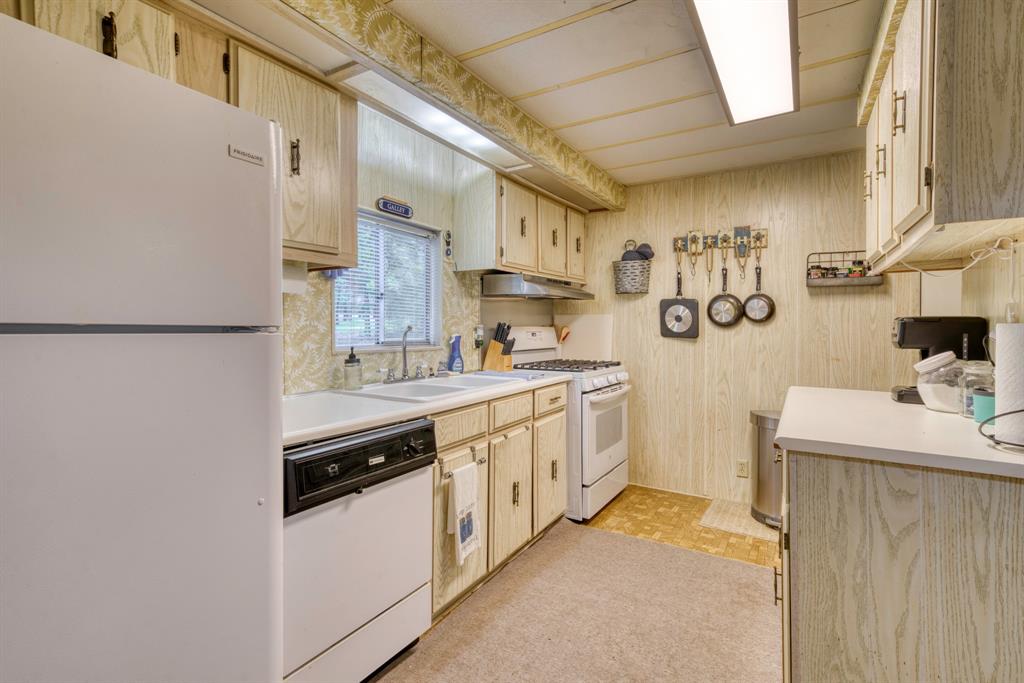 9209 Clyde Acord Road, Franklin, Texas image 14