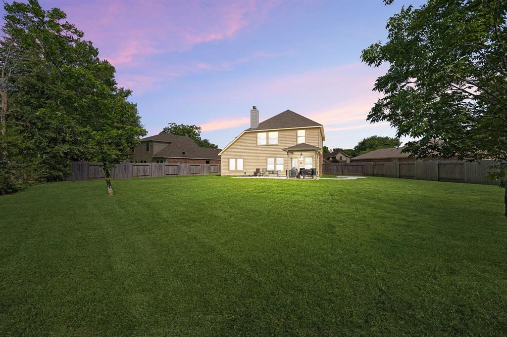 13154 Crestview Circle, Willis, Texas image 3