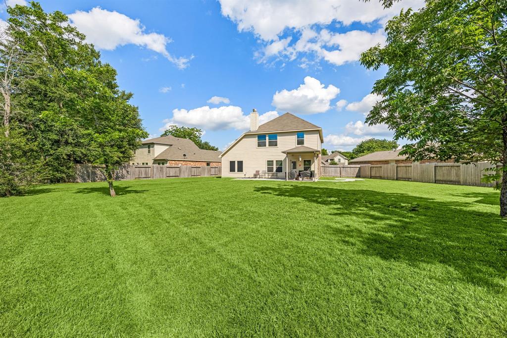 13154 Crestview Circle, Willis, Texas image 25