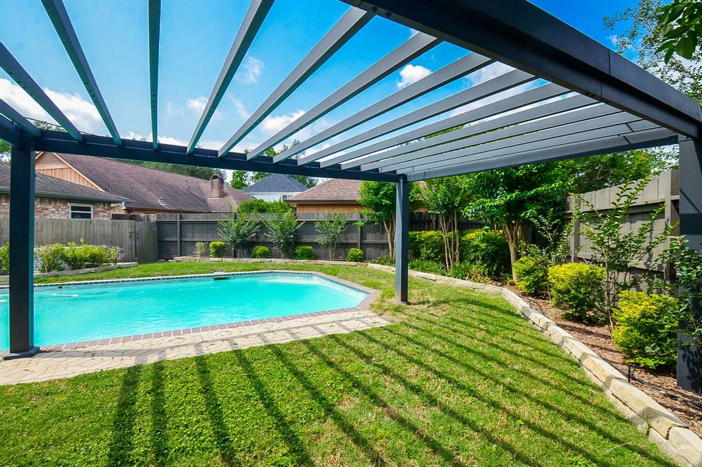 1138 Rennie Drive, Katy, Texas image 22