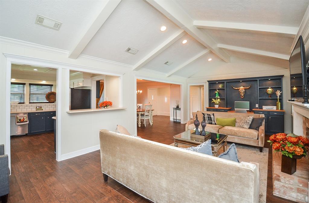 1138 Rennie Drive, Katy, Texas image 4