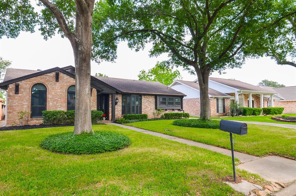 1138 Rennie Drive, Katy, Texas image 1