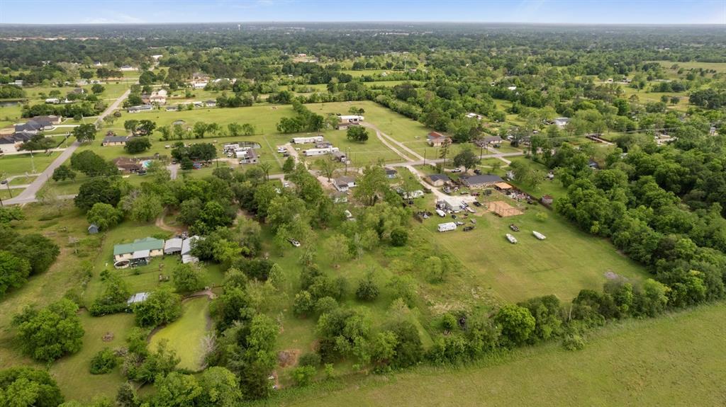 1170 County Road 284, Alvin, Texas image 24