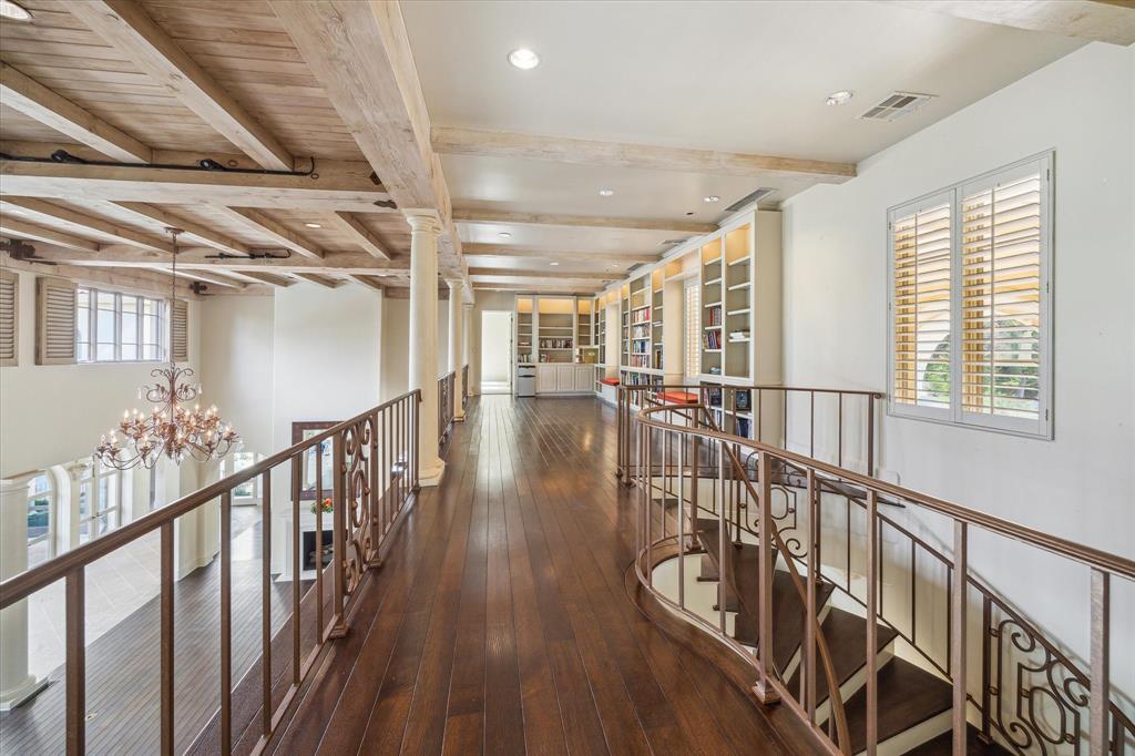6 Shadder Way, Houston, Texas image 22