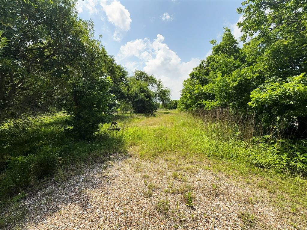 1438 24th Street, Dickinson, Texas image 2