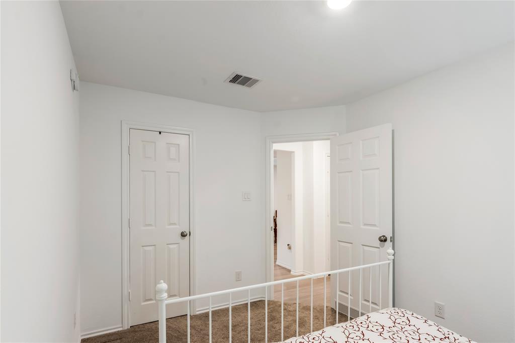 1211 Blue Hazel Court, Pinehurst, Texas image 17