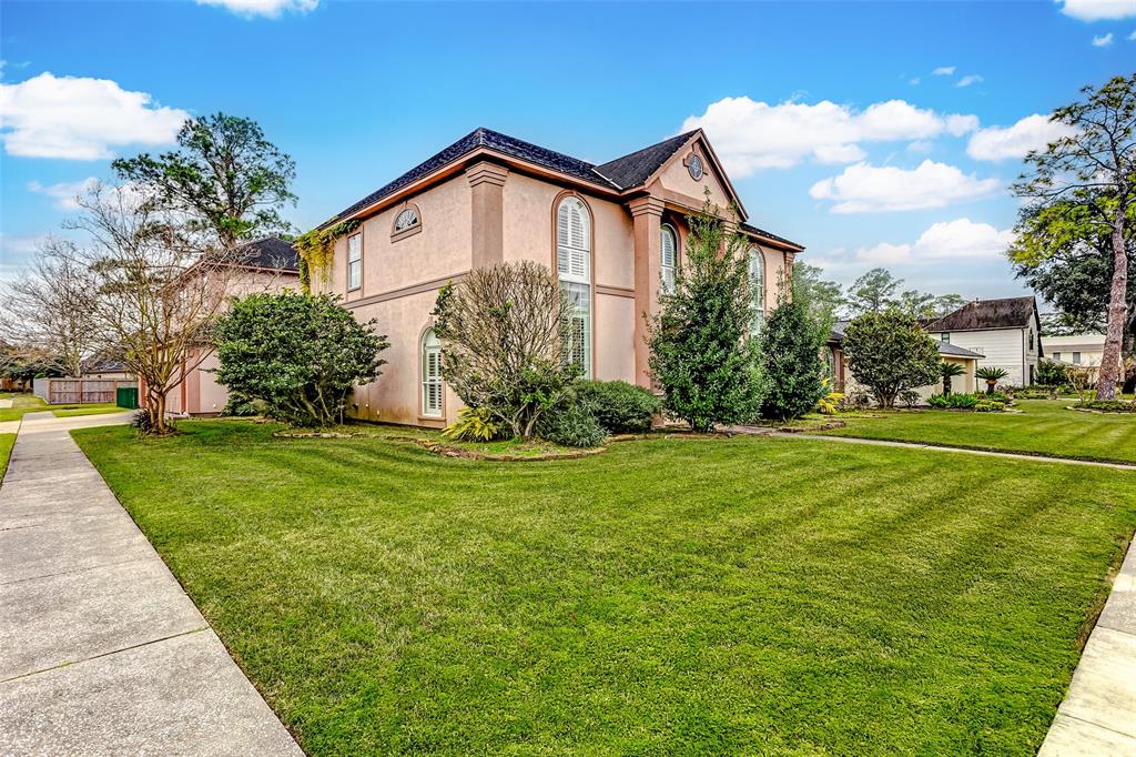 2401 Green Tee Drive, Pearland, Texas image 31