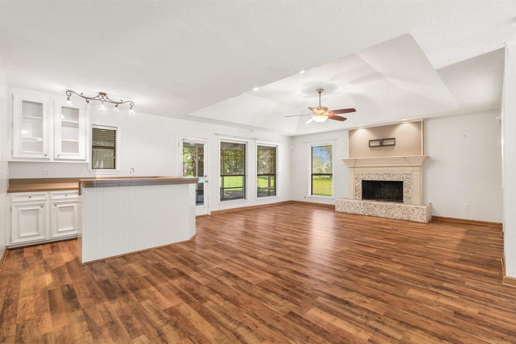 3127 Lake Island Drive