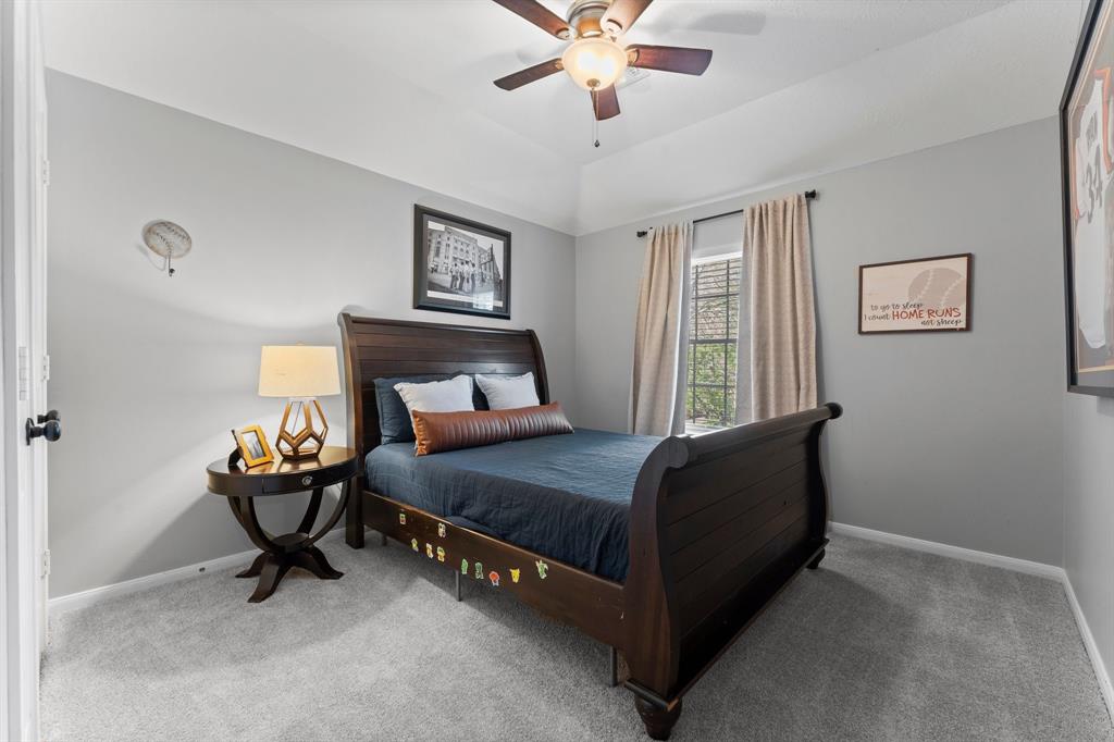 211 N Floral Leaf Circle, The Woodlands, Texas image 26