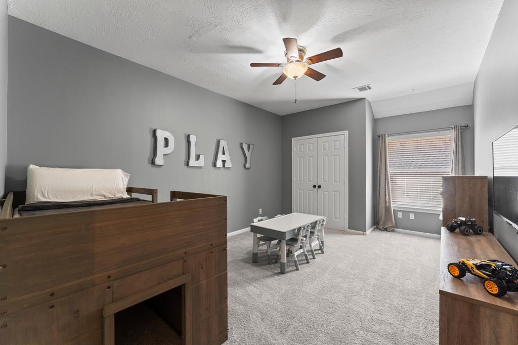211 N Floral Leaf Circle, The Woodlands, Texas image 22